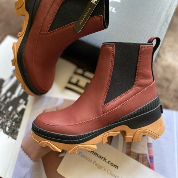Sorel Brex Chelsea Lug Sole Boots - Picture 11 of 12